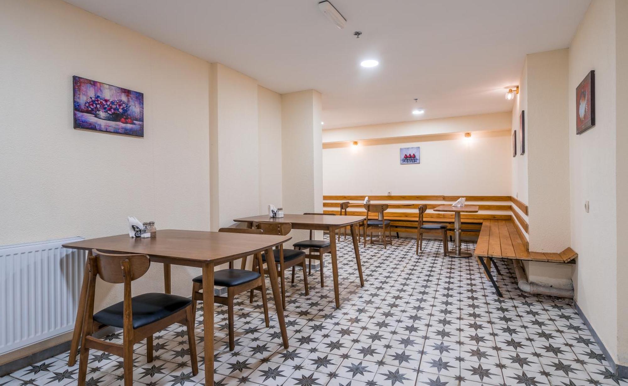 Green Inn Hotel Tbilisi ภายนอก รูปภาพ