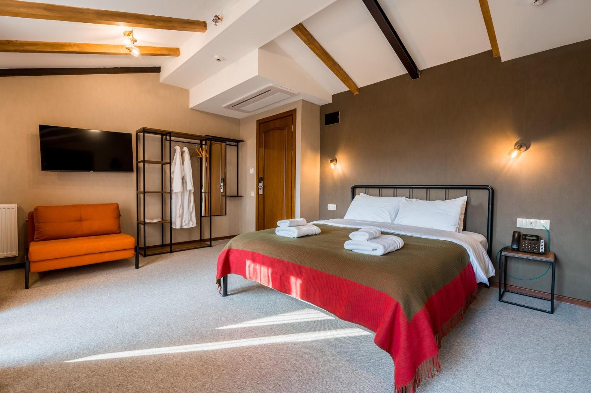 Green Inn Hotel Tbilisi ภายนอก รูปภาพ